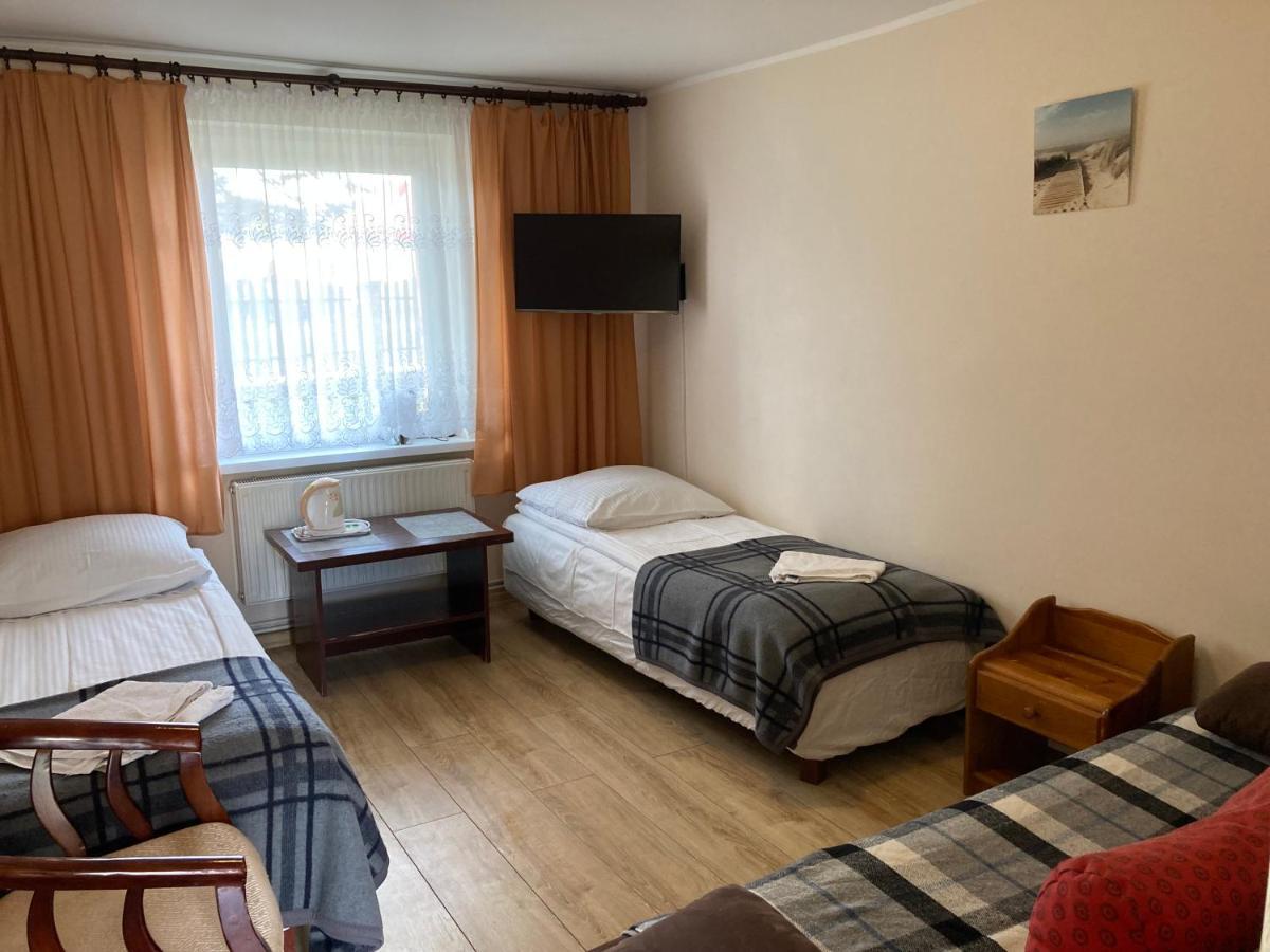 Dom Wczasowy Dorja Jastarnia Exterior foto