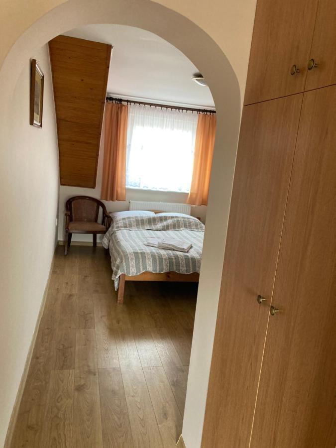 Dom Wczasowy Dorja Jastarnia Exterior foto